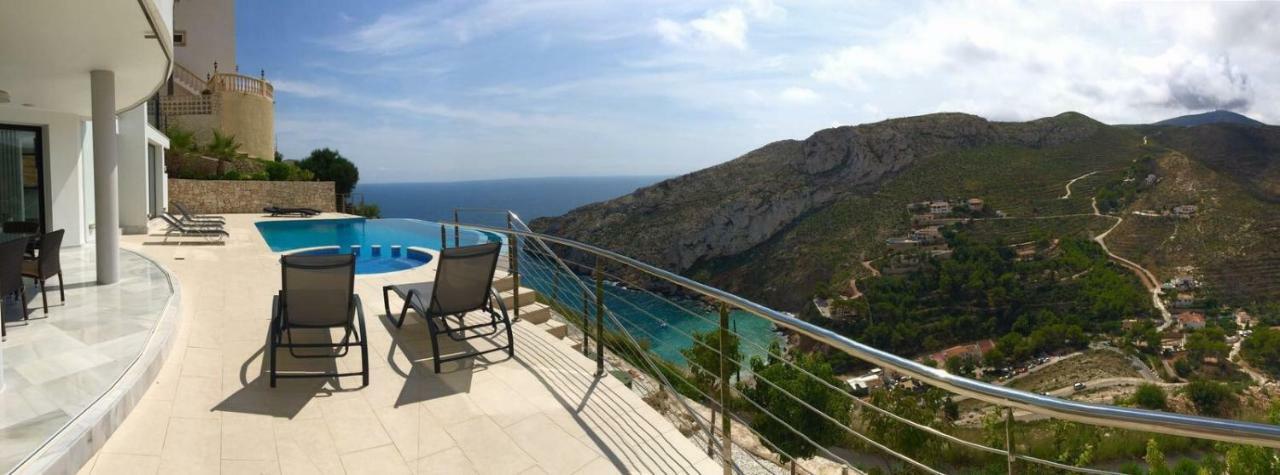 Villa Priscilla ฮาเวอา ภายนอก รูปภาพ